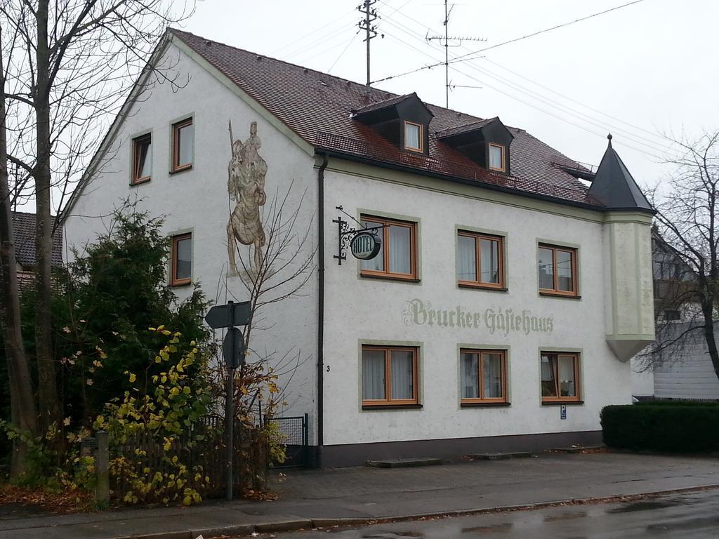 Brucker Gastehaus Hotel เฟือร์สเทนเฟลด์บรุค ภายนอก รูปภาพ